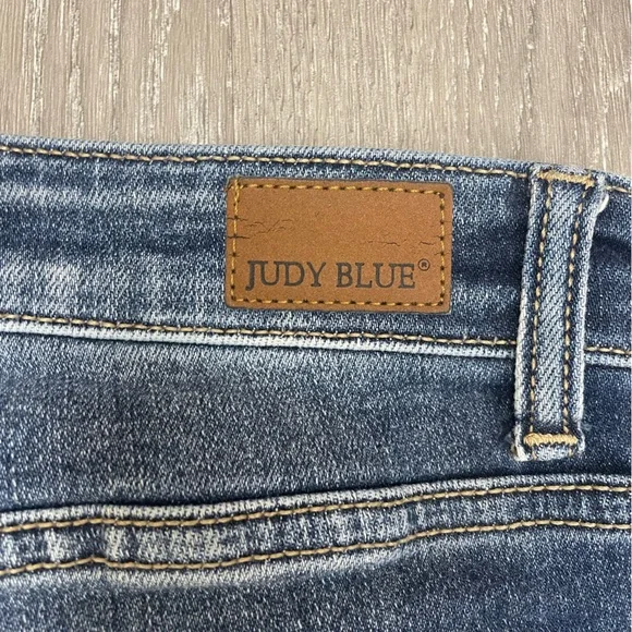 Judy Blue Boyfriend fit  size 5 / 27 - Picture 6 of 7